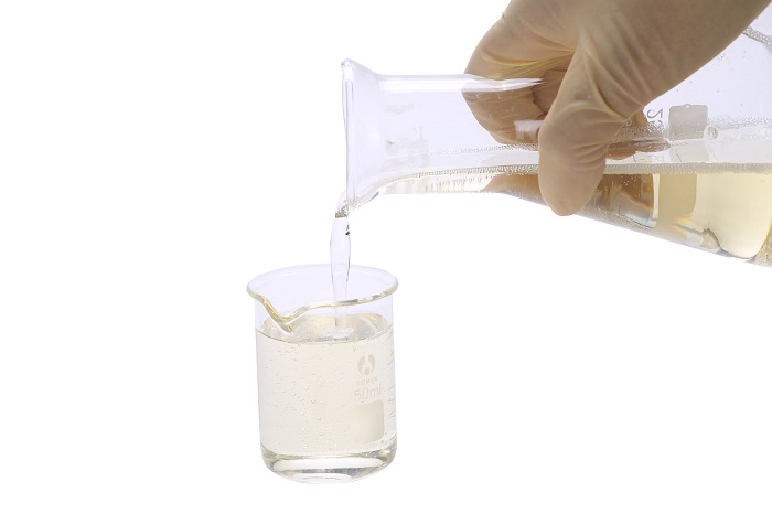 宏达威分别解析研磨液、光亮剂、清洗剂的作用